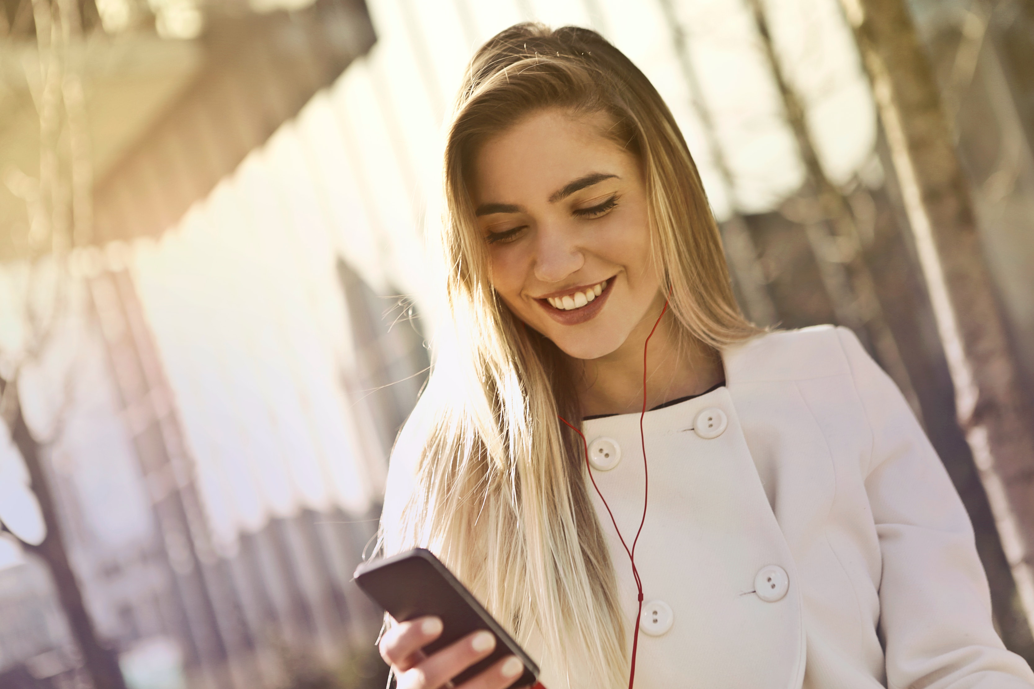 pexels-andrea-piacquadio-879117 pexels-andrea-piacquadio-879117